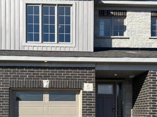 5 WEST MILL STREET Ayr Ontario, N0B 1E0 - 3 Bedrooms Condo For Sale