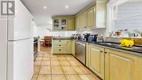 2 HUGHES STREET | Richmond Hill Ontario | Slide Image Ten