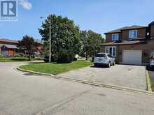 710 ASHPRIOR AVENUE | Mississauga Ontario | Slide Image Three