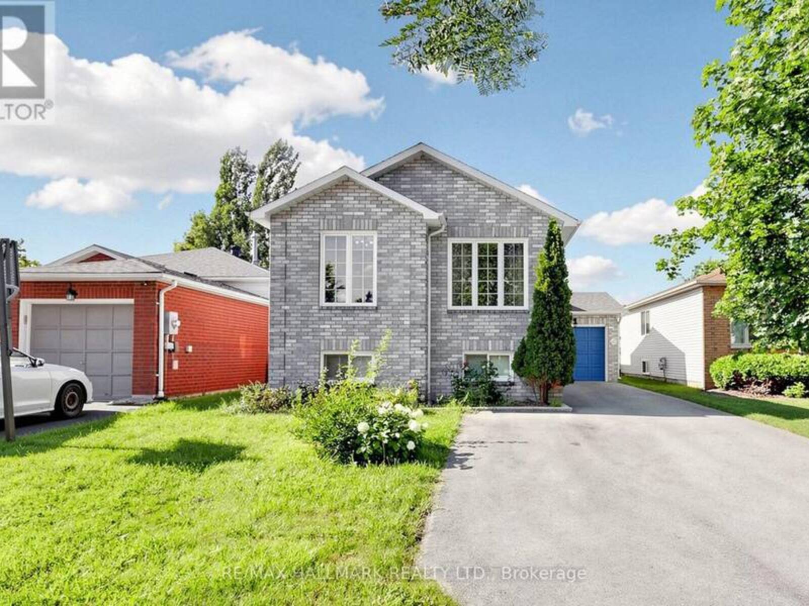 90 BARRE DRIVE, Barrie, Ontario L4N 7P1