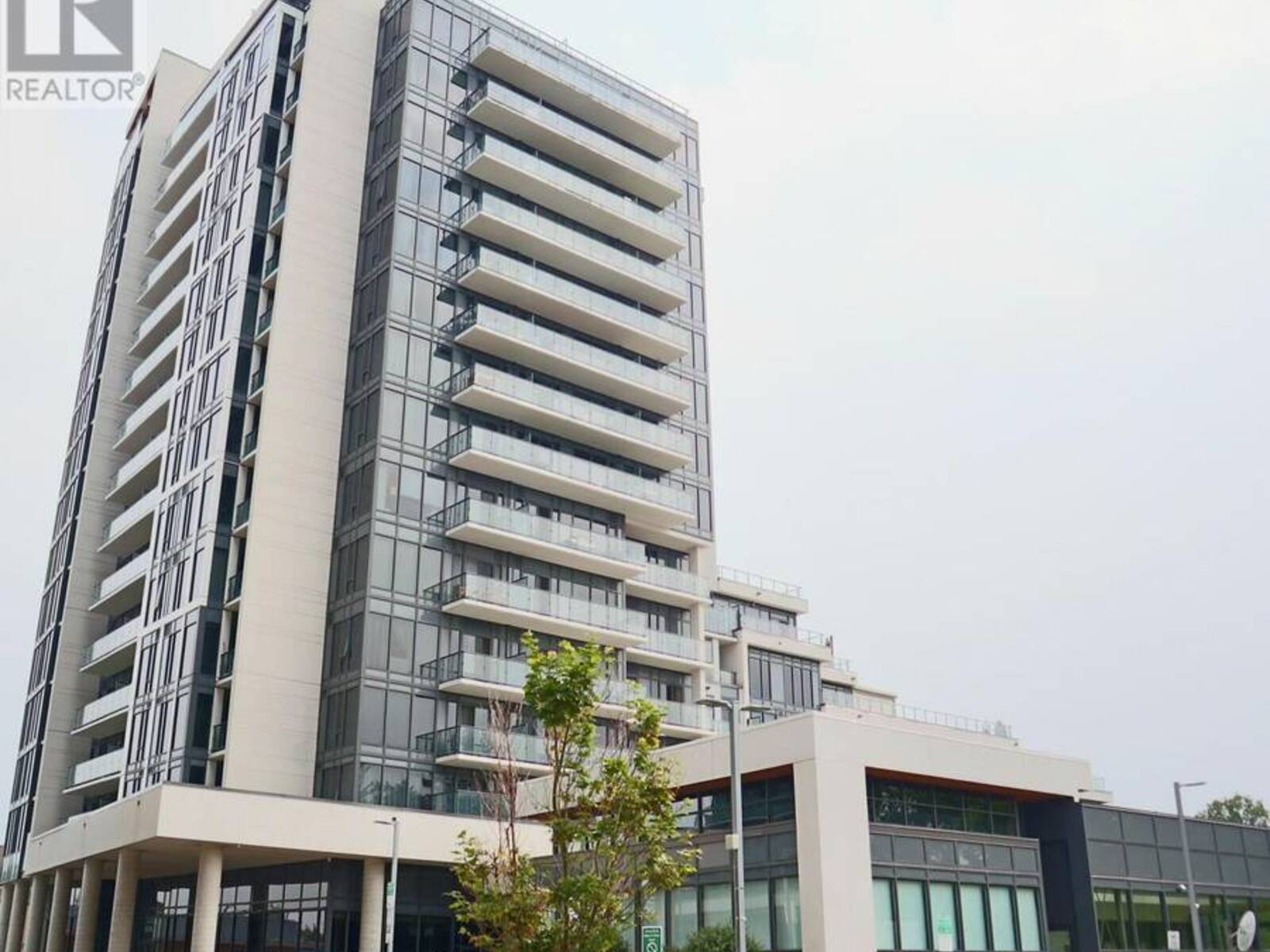 1008 - 9618 YONGE STREET, Richmond Hill, Ontario L4C 0X5