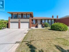 48 CLAIR ROAD Toronto Ontario, M3N 1A6