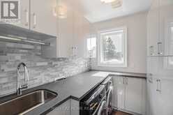 35 BURNELM DRIVE | Toronto Ontario | Slide Image Thirty-one