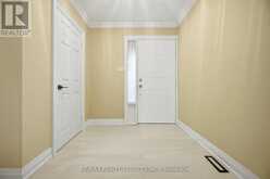 23 NEWBURY CRESCENT | Brampton Ontario | Slide Image Six