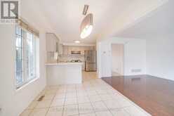168 GAS LAMP LANE | Markham Ontario | Slide Image Sixteen