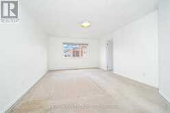 168 GAS LAMP LANE | Markham Ontario | Slide Image Twenty
