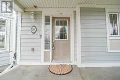 168 GAS LAMP LANE | Markham Ontario | Slide Image Nine