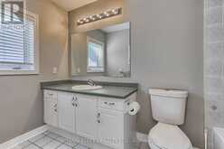 46 SILVERSTONE CRESCENT | Georgina Ontario | Slide Image Thirty
