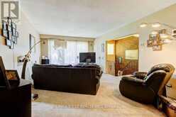 1583 OTTERBY ROAD | Mississauga Ontario | Slide Image Eight