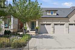 10 KOPPERFIELD LANE | Hamilton Ontario | Slide Image One