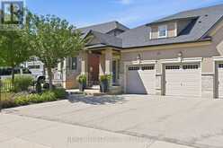 10 KOPPERFIELD LANE | Hamilton Ontario | Slide Image Two