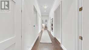 2 SAM DAVIS COURT | Whitchurch-Stouffville Ontario | Slide Image Eleven