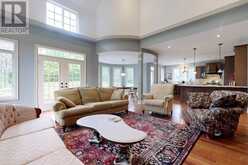 19 WOLF RUN COURT | Whitchurch-Stouffville Ontario | Slide Image Eleven