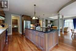 19 WOLF RUN COURT | Whitchurch-Stouffville Ontario | Slide Image Seventeen