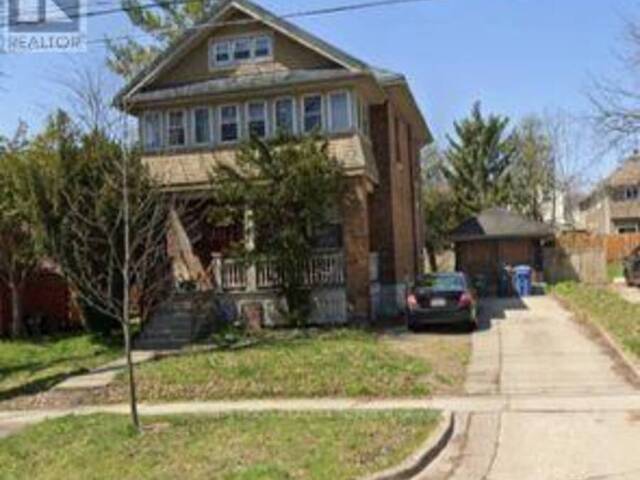 39 FOUNTAIN STREET Guelph Ontario, N1H 3P1 - 4 Bedrooms Home For Sale