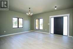 7 SCOTT DRIVE | Port Dover Ontario | Slide Image Two