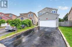 63 CHLOE CRESCENT | Markham Ontario | Slide Image Four