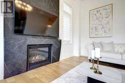 96 BOND CRESCENT | Richmond Hill Ontario | Slide Image Twelve