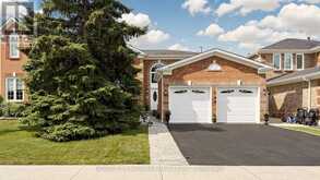 2590 AMBERCROFT TRAIL | Mississauga Ontario | Slide Image Two
