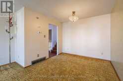 729 WEST 5TH STREET | Hamilton Ontario | Slide Image Eleven