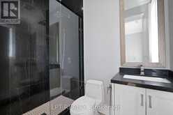 2 POPLAR DRIVE | Richmond Hill Ontario | Slide Image Twenty-two
