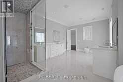 2 POPLAR DRIVE | Richmond Hill Ontario | Slide Image Thirty-one