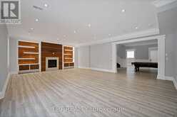 2 POPLAR DRIVE | Richmond Hill Ontario | Slide Image Thirty-nine
