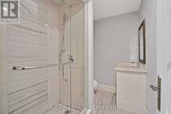 2 POPLAR DRIVE | Richmond Hill Ontario | Slide Image Forty-three