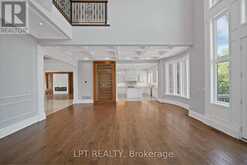 2 POPLAR DRIVE | Richmond Hill Ontario | Slide Image Nine