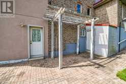 11 THACKERAY CRESCENT | Barrie Ontario | Slide Image Five
