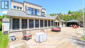 183 LAKESHORE ROAD W | Oro-Medonte Ontario | Slide Image Four