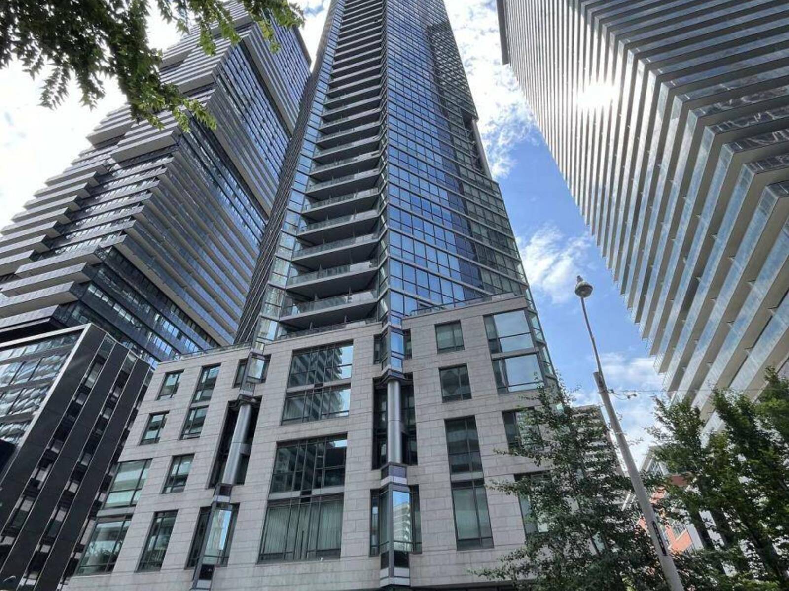 311 - 45 CHARLES STREET E, Toronto, Ontario M4Y 1S2