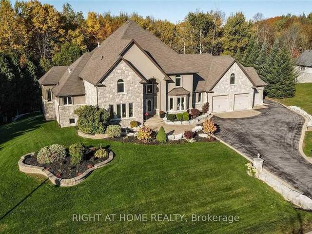 2014 INNISBROOK STREET Innisfil Ontario, L9S 5A3 - 6 Bedrooms Home For Sale