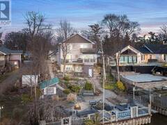 60 RIVER AVENUE CRESCENT Wasaga Beach Ontario, L9Z 2K6