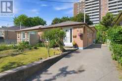 48 VENETIAN CRESCENT | Toronto Ontario | Slide Image One