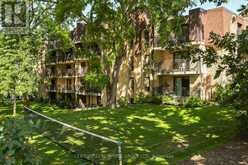 PH 1 - 15390 YONGE STREET | Aurora Ontario | Slide Image Thirty-two