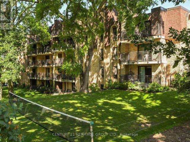 PH 1 - 15390 YONGE STREET Aurora Ontario, L4G 1N8 - 2 Bedrooms Condo For Sale