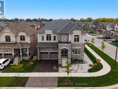 319 DANNY WHEELER BOULEVARD Georgina Ontario, L4P 0K1