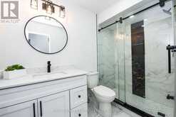 6037 CLOVER RIDGE CRESCENT | Mississauga Ontario | Slide Image Nine