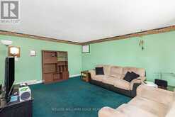 2138 FALMOUTH TERRACE | Burlington Ontario | Slide Image Three