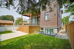 1 FRANKWOOD ROAD | Toronto Ontario | Slide Image Forty