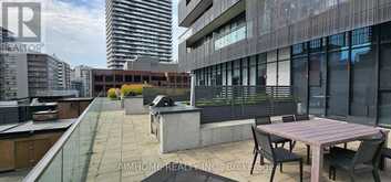 1711 - 8 EGLINTON AVENUE E | Toronto Ontario | Slide Image Sixteen
