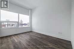 248 - 2481 TAUNTON ROAD | Oakville Ontario | Slide Image Seventeen