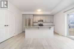 45 HUMBERSTONE DRIVE | Halton Hills Ontario | Slide Image Seventeen