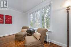 223 RIVERSIDE DRIVE | Toronto Ontario | Slide Image Ten