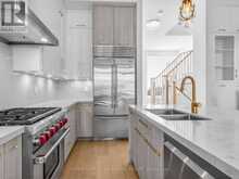308 KING ROAD | Richmond Hill Ontario | Slide Image Seventeen