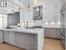 308 KING ROAD | Richmond Hill Ontario | Slide Image Nineteen
