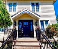 99 ARGYLE STREET N | Caledonia Ontario | Slide Image Four
