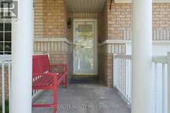 93 CHALONE CRESCENT | Vaughan Ontario | Slide Image Four