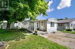 445 PINE PASS | Fergus Ontario | Slide Image Three